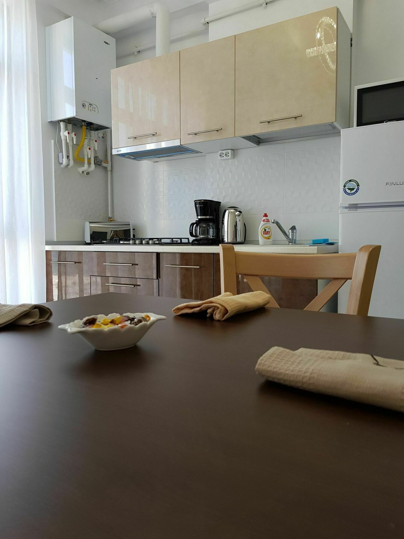 Lotus 7 Silver Apartment *